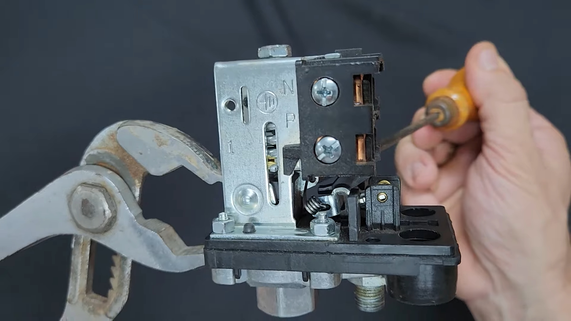 Maintain Pressure Switch Systems